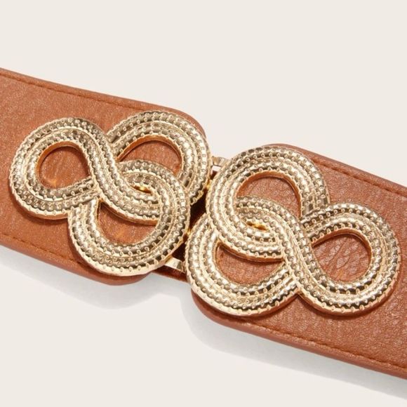 Sexy brown​​ - Picture 3 of 4